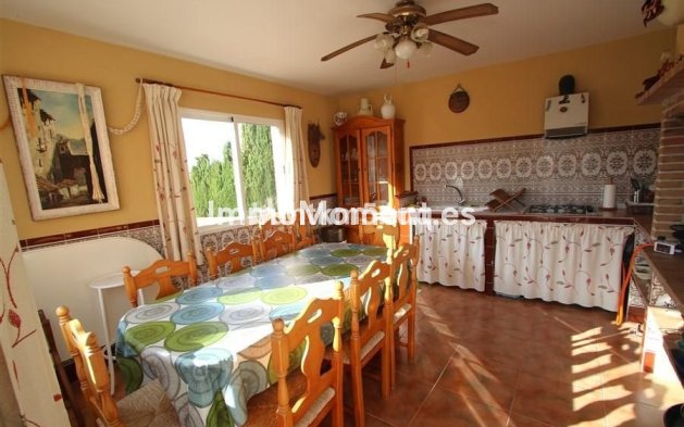 Wiederverkauf - Villa - Pinoso - Los Pinos