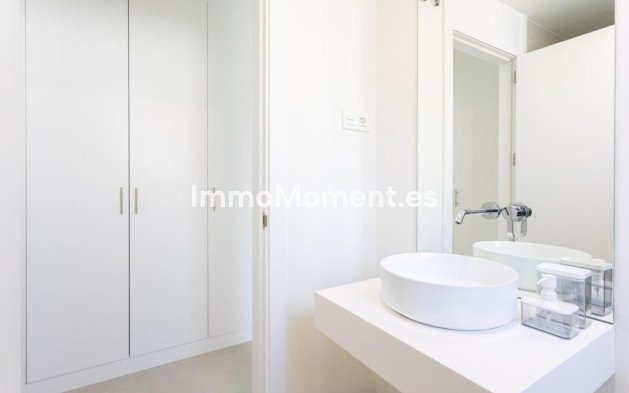 Resale - Apartment - Mijas - Calanova Golf