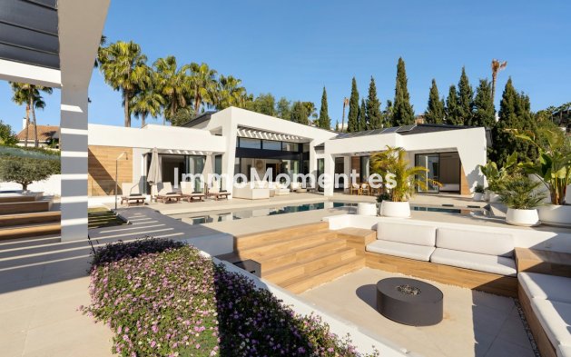 Wiederverkauf - Villa - Marbella - Nueva Andalucía