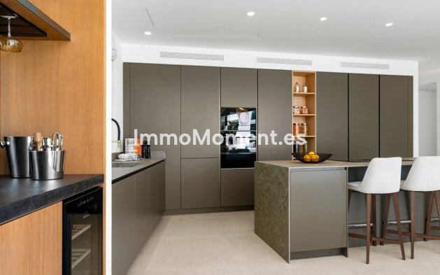 Wiederverkauf - Villa - Marbella - Nueva Andalucía