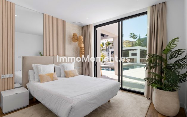 Wiederverkauf - Villa - Marbella - Nueva Andalucía