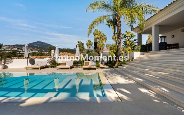 Wiederverkauf - Villa - Marbella - Nueva Andalucía