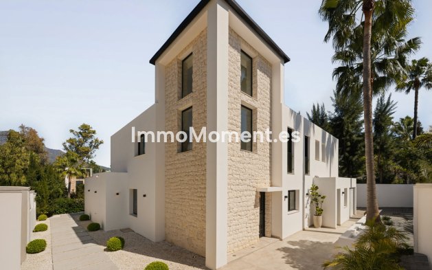 Resale - Villa - Marbella - Las Brisas