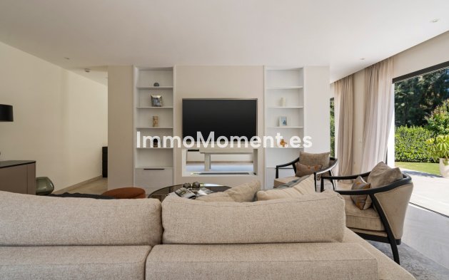 Resale - Villa - Marbella - Las Brisas