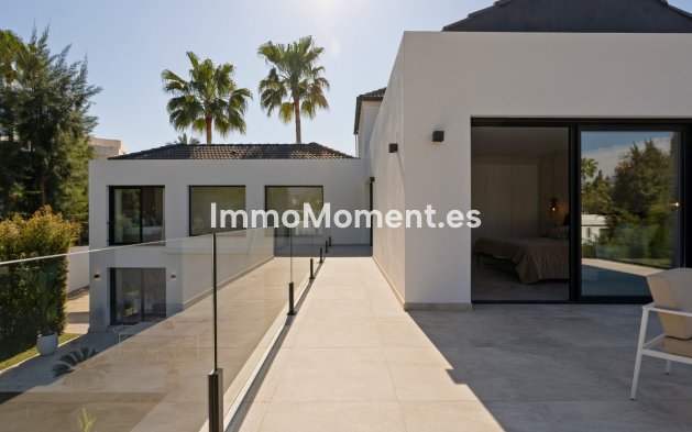 Resale - Villa - Marbella - Las Brisas