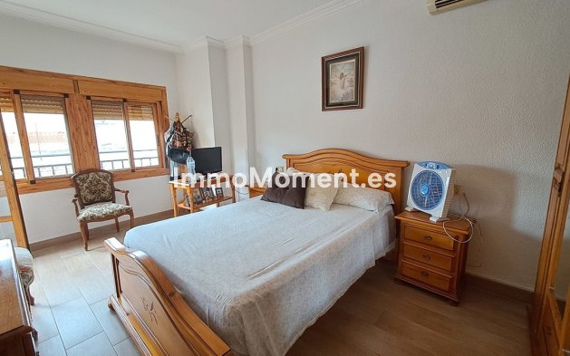 Revente - Maison mitoyenne - Benijofar