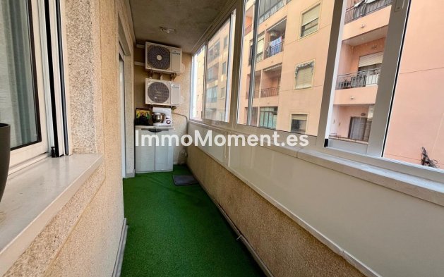 Revente - Appartement - Torrevieja - Torrevieja Centro