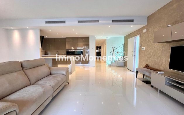 Reventa - Villa - Orihuela - Dehesa de Campoamor