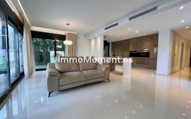 Reventa - Villa - Orihuela - Dehesa de Campoamor