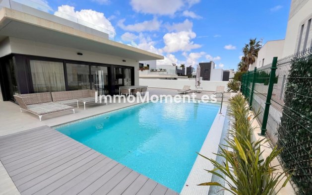 Reventa - Villa - Orihuela - Dehesa de Campoamor