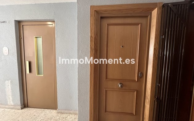 Wiederverkauf - Wohnung - Torrevieja - Torrevieja Centro