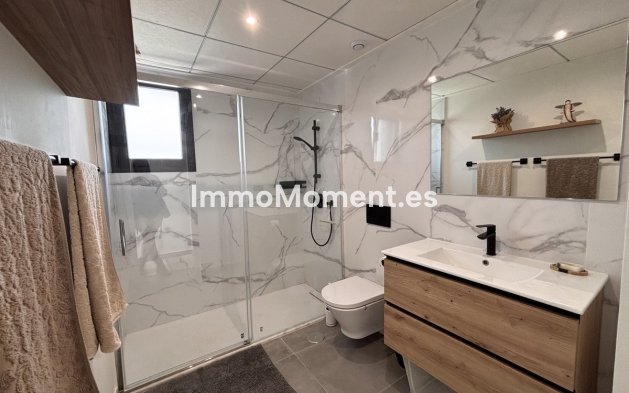 Resale - Villa - Orihuela - Villamartin