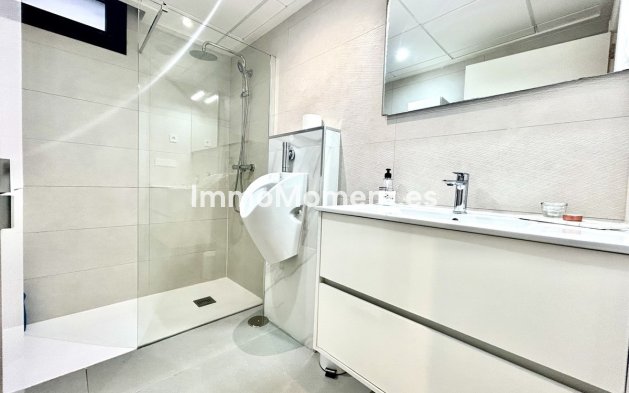 Revente - Villa - Orihuela - Los Balcones