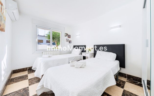 Reventa - Villa - Orihuela - Dehesa de Campoamor