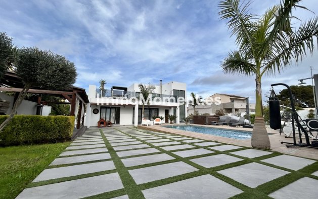 Reventa - Villa - Orihuela - Los Balcones