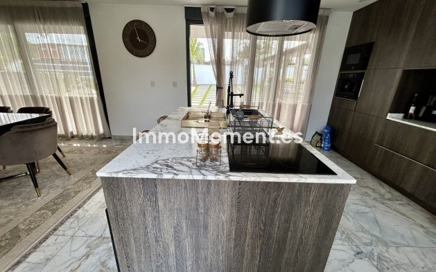 Reventa - Villa - Orihuela - Los Balcones