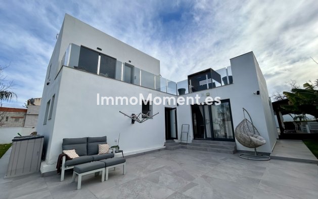 Reventa - Villa - Orihuela - Los Balcones