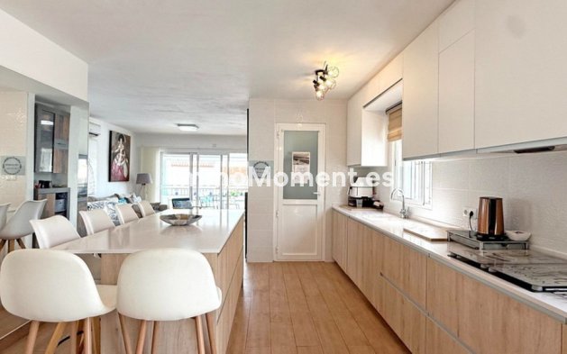 Resale - Villa - Orihuela - Villamartin