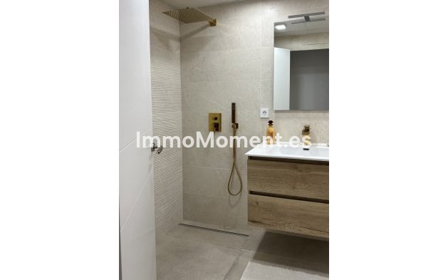 Wiederverkauf - Wohnung - Torrevieja - Torrevieja Centro