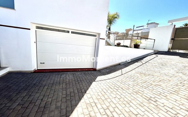 Revente - Villa - Orihuela - Villamartin