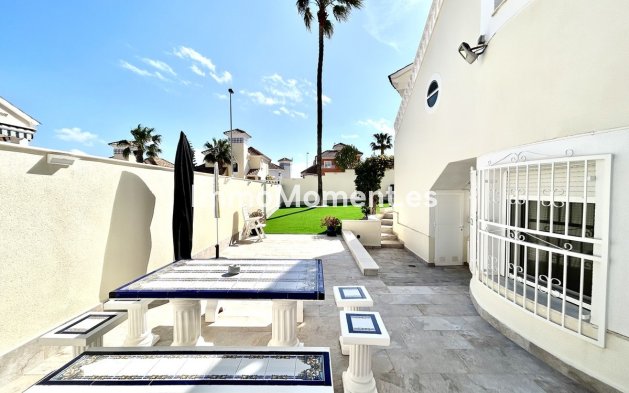 Wiederverkauf - Villa - Pilar de la Horadada - Pinar de Campoverde