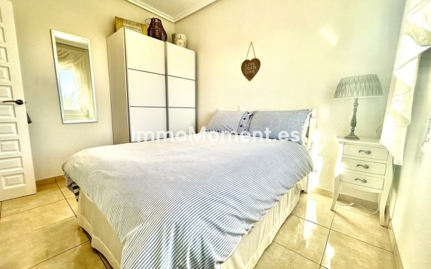 Resale - Villa - Orihuela - Villamartin