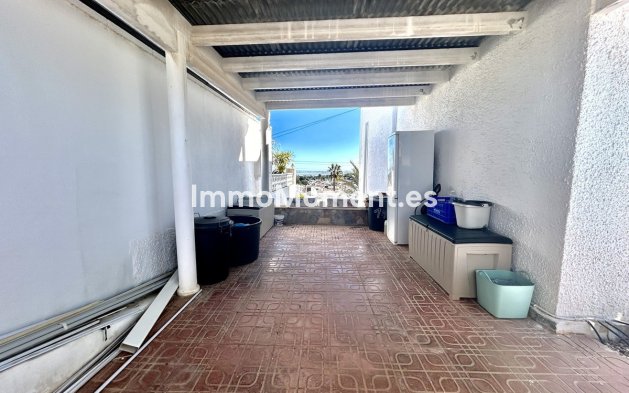 Resale - Villa - Orihuela - Villamartin