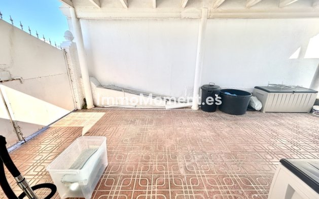 Resale - Villa - Orihuela - Villamartin