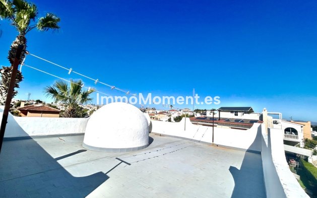 Resale - Villa - Orihuela - Villamartin