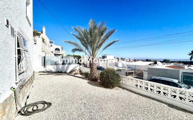 Resale - Villa - Orihuela - Villamartin
