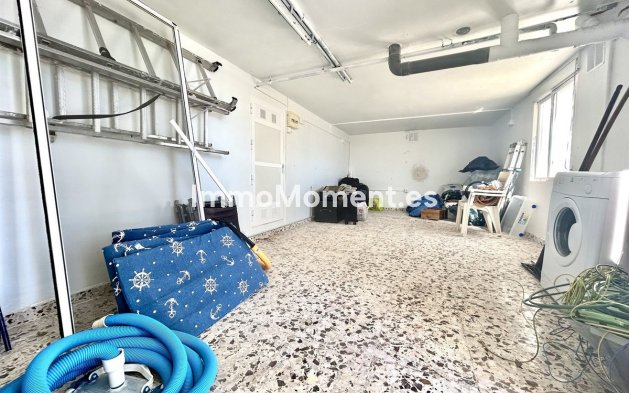 Resale - Villa - Orihuela - Villamartin