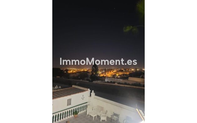 Resale - Villa - Orihuela - Villamartin