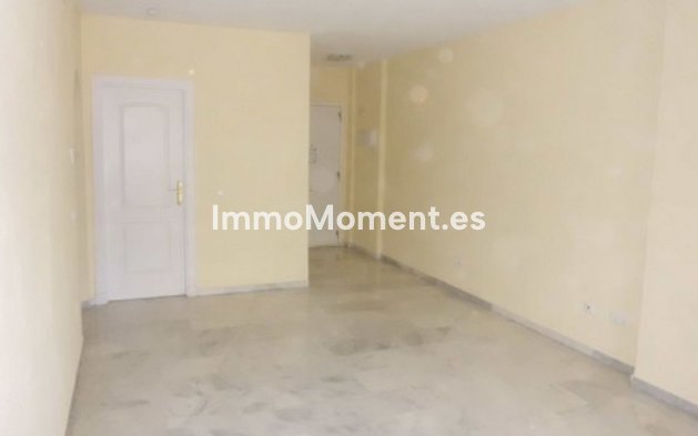 Wiederverkauf - Wohnung - Estepona  - Atalaya