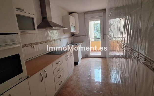 Reventa - Apartamento - Marbella - Elviria