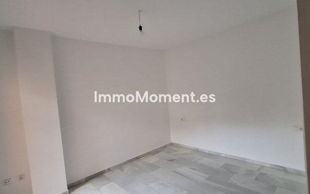 Reventa - Apartamento - Marbella - Elviria