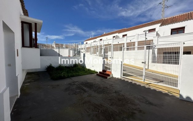 Bestaande woning - Geschakelde woning - Casares - Doña Julia