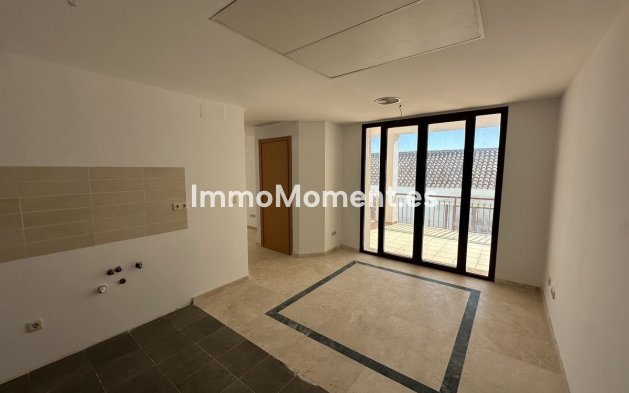 Bestaande woning - Geschakelde woning - Casares - Doña Julia