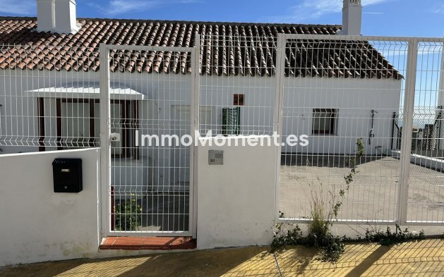 Bestaande woning - Geschakelde woning - Casares - Doña Julia