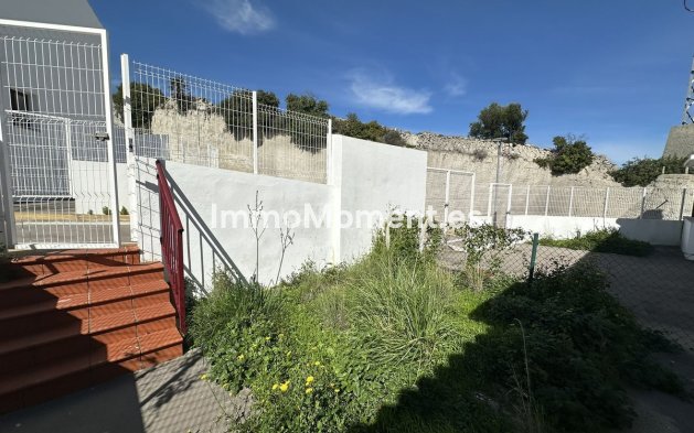 Bestaande woning - Geschakelde woning - Casares - Doña Julia