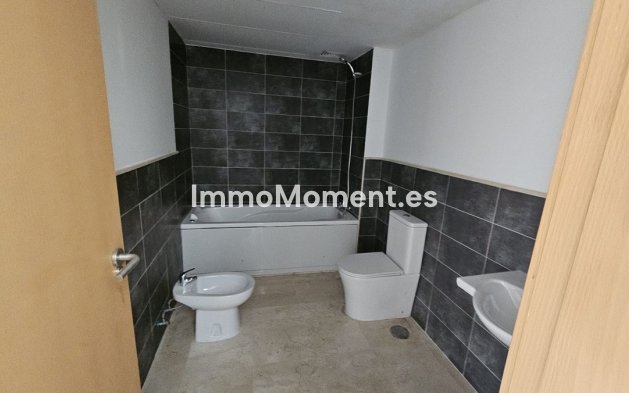 Wiederverkauf - Reihenhaus - Casares - Doña Julia