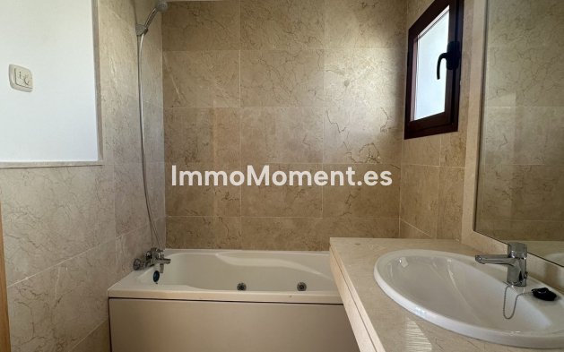 Wiederverkauf - Reihenhaus - Casares - Doña Julia