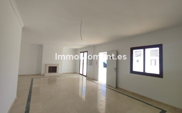 Revente - Maison mitoyenne - Casares - Doña Julia