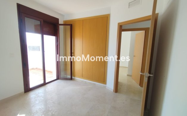 Revente - Maison mitoyenne - Casares - Doña Julia