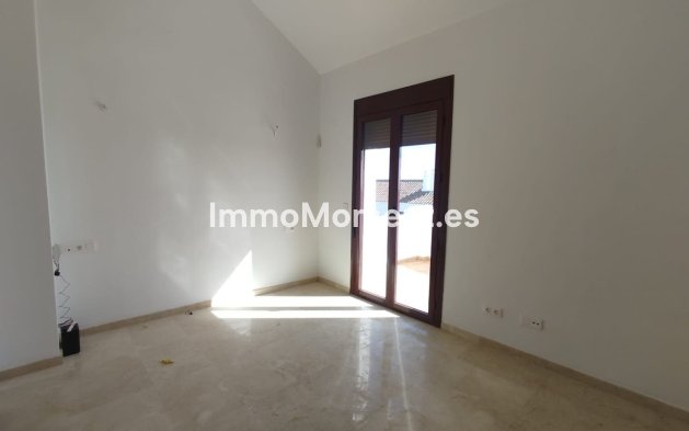 Revente - Maison mitoyenne - Casares - Doña Julia