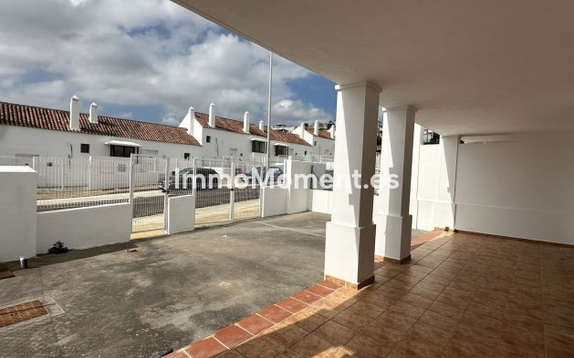 Revente - Maison mitoyenne - Casares - Doña Julia