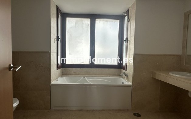 Wiederverkauf - Reihenhaus - Casares - Doña Julia