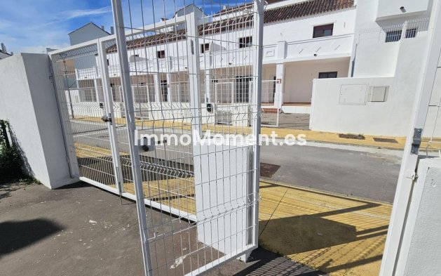 Revente - Maison mitoyenne - Casares - Doña Julia