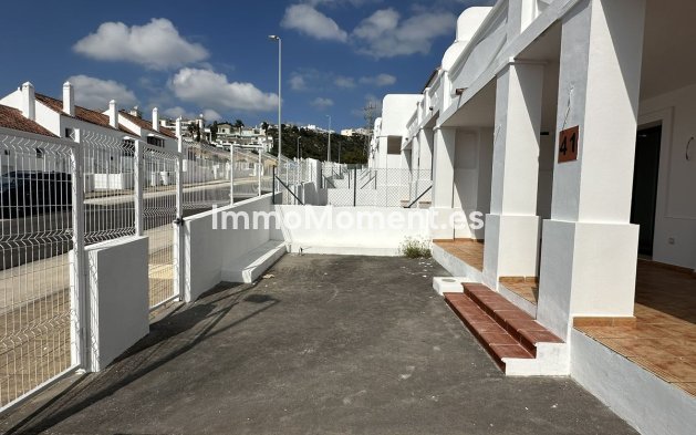 Revente - Maison mitoyenne - Casares - Doña Julia