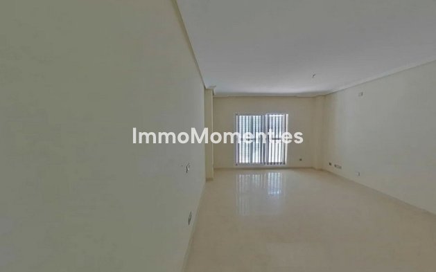 Wiederverkauf - Wohnung - Manilva - Manilva Centro