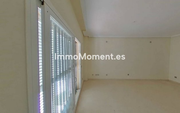 Wiederverkauf - Wohnung - Manilva - Manilva Centro